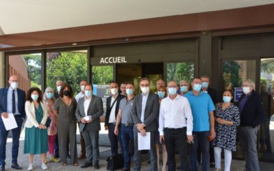 les acteurs du social et du médico-social d’Occitanie mobilisés devant le conseil départemental